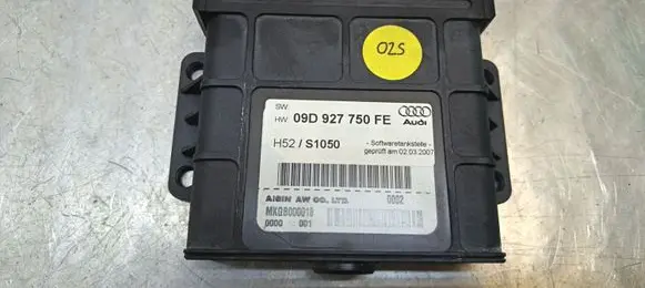Audi Q7 4L Gearbox control unit/module 09D927750FE