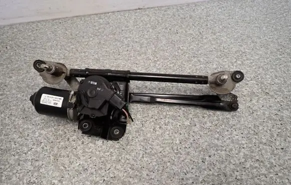Hyundai Getz Front wiper linkage 