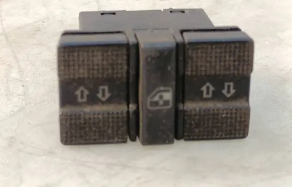 Volkswagen PASSAT B4 Electric window control switch 1H0959855A