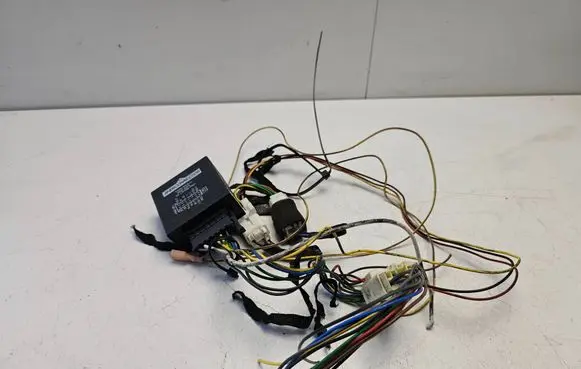 Renault Megane II Tow bar trailer control unit/module 35000055