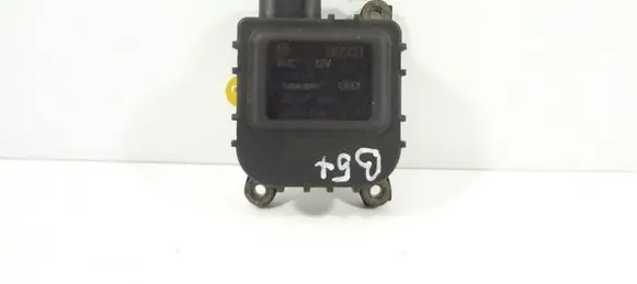 Volkswagen PASSAT B5.5 Climate control unit 0132801214 8D28205110