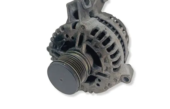 Volvo XC60 Generator/alternator 0121615005