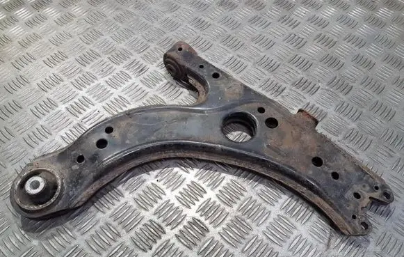 Volkswagen Golf IV Front lower control arm/wishbone