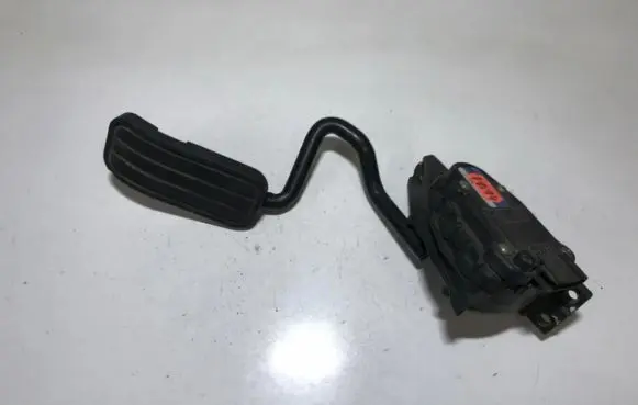 Seat Alhambra (Mk1) Accelerator throttle pedal 6pv00777004 6pv007770-04
