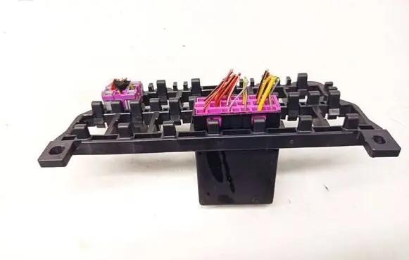 Audi A6 S6 C5 4B Fuse box set 8D0937503E