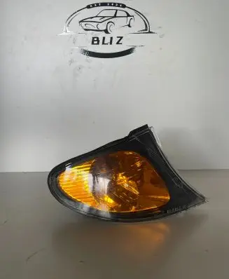 BMW 3 E46 Front indicator light 18A163B 180163B