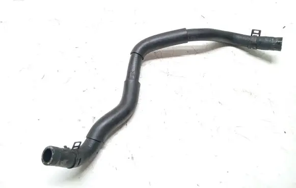 Mazda 3 III Engine coolant pipe/hose