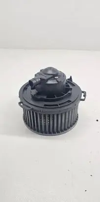 Mazda 3 I Heater fan/blower 8940000