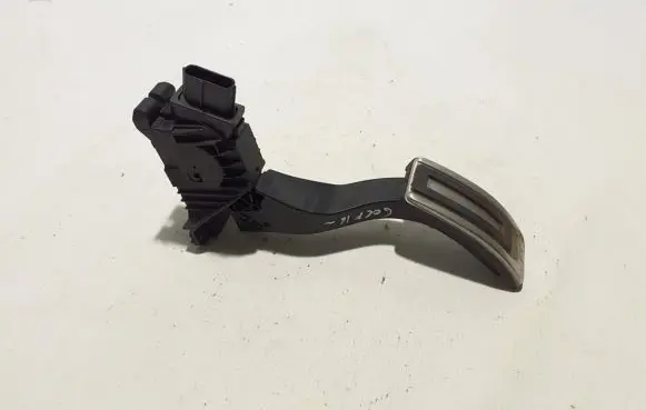 Volkswagen Golf VII Accelerator throttle pedal 5Q1723503H