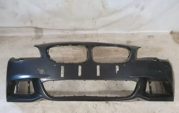 BMW 5 F10 F11 Front bumper 8059000