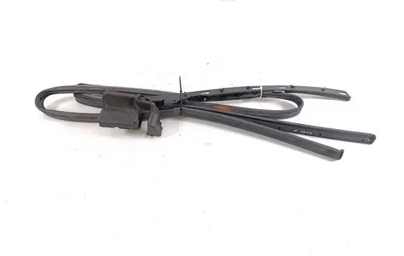Peugeot 408 P54 Engine compartment rubber 9835340380