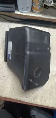 Mercedes-Benz E W212 Battery box tray cover/lid A204898261405