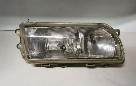 Nissan Primera Headlight/headlamp 10024551
