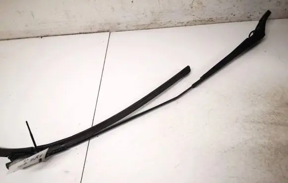 Peugeot 5008 Front wiper blade arm 9672059480