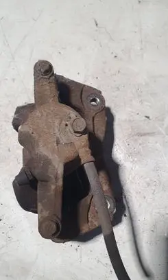 Toyota Auris E180 Front brake caliper