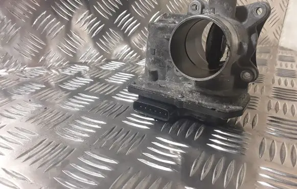 Toyota Verso-S Electric throttle body valve 