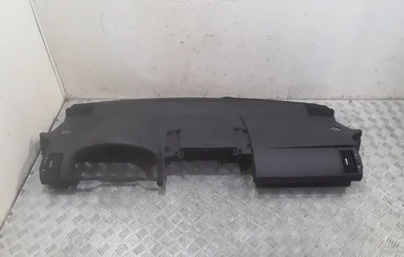 Toyota Corolla Verso AR10 Dashboard