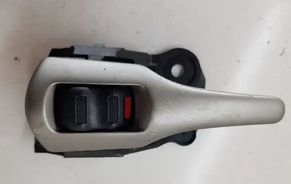 Toyota Auris 150 Rear door interior handle 62318A2