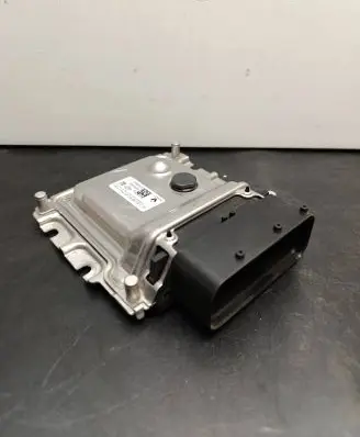 Renault Trafic III (X82) Adblue control unit 237G00049R 237G00001R 0281032615