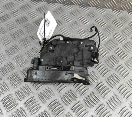 BMW X5 F15 Front door lock 7281936