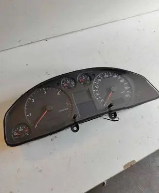Audi A6 S6 C5 4B Speedometer (instrument cluster) 4B0920900M
