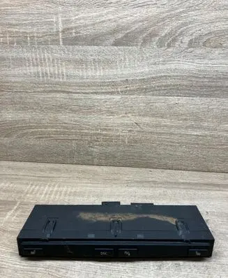 BMW 5 E60 E61 Seat heating switch 6938313 13589863