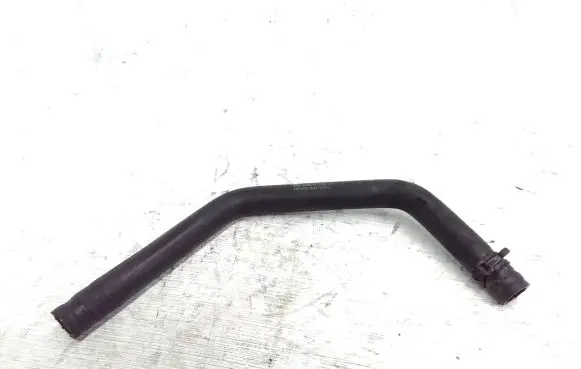 Mercedes-Benz Vito Viano W639 Engine coolant pipe/hose A6398320893