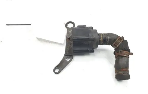 Volkswagen Phaeton Water pump 059121004F
