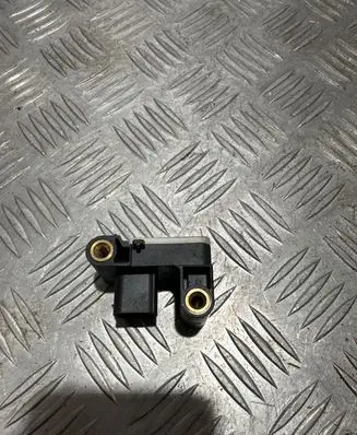 BMW X5 E70 Airbag deployment crash/impact sensor 0285003900 504172 240410