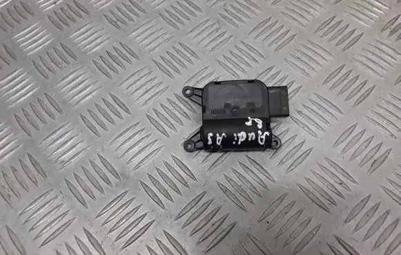 Audi A3 S3 8P Central body control module 1K0907511