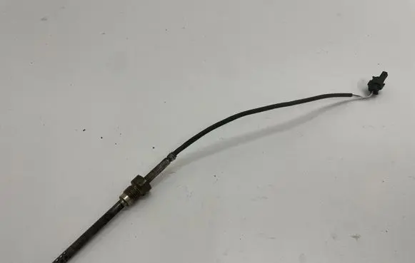 Mercedes-Benz E W211 Exhaust gas temperature sensor A0051534028