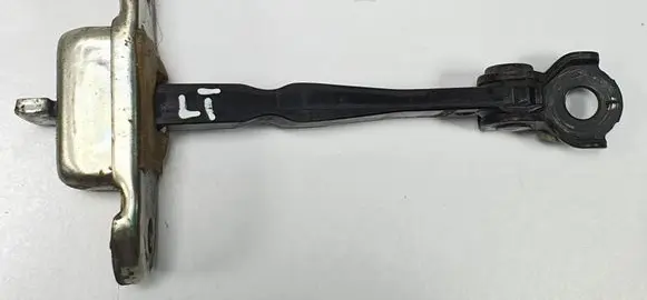 Hyundai i10 Rear door check strap stopper 