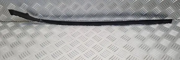 Lexus IS 220D-250-350 Windshield trim