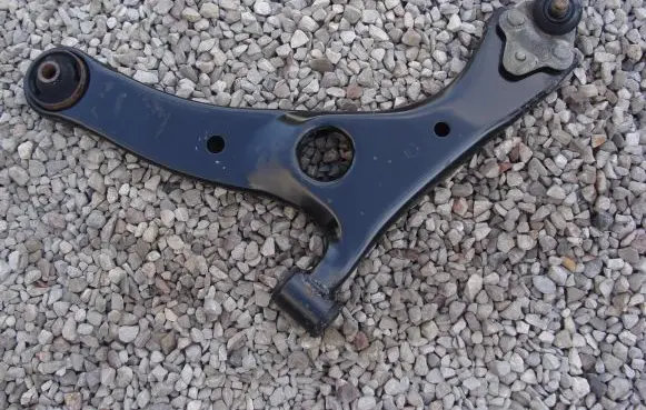 Toyota RAV 4 (XA20) Front control arm