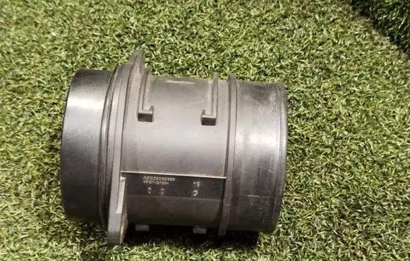 Renault Master III Mass air flow meter A2C53252639 5WK97022 8200914647