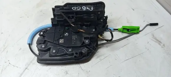 BMW 2 F46 Rear door lock A046465