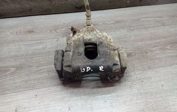 Volvo XC70 Rear brake caliper