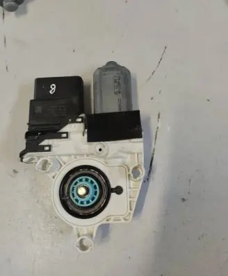 Seat Altea XL Rear door window regulator motor 1K0959704M S1114H005 995915333