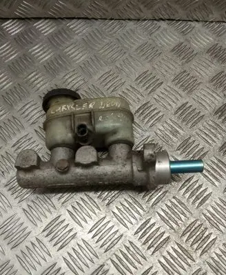 Chrysler Neon I Master brake cylinder