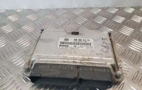 Seat Toledo II (1M) Engine control unit/module 0281010686 038906012FN