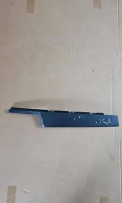 Opel Astra J Loading door glass trim molding 13260039