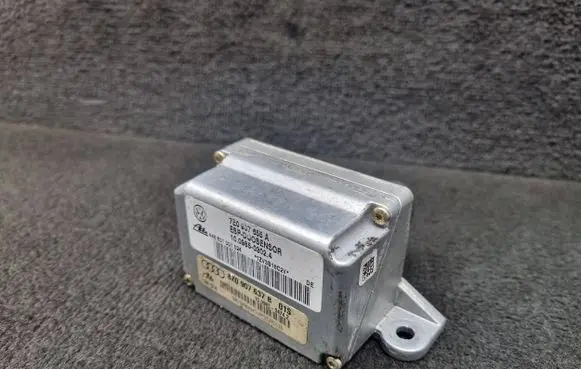 Audi A3 S3 8L ESP acceleration yaw rate sensor 8Z0907637B 7E0907655A