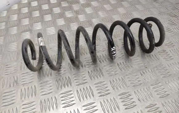 Skoda Superb B8 (3V) Rear coil spring 3Q0511115