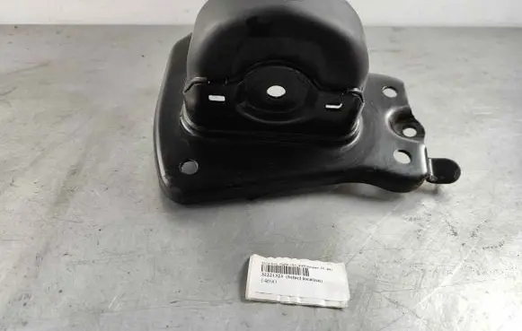 Volvo XC40 Rear upper control arm/wishbone 32221323