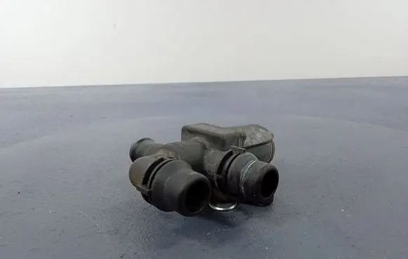 Volkswagen PASSAT B6 Coolant level relay 1K0820036D