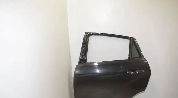 BMW X6 F16 Rear door 