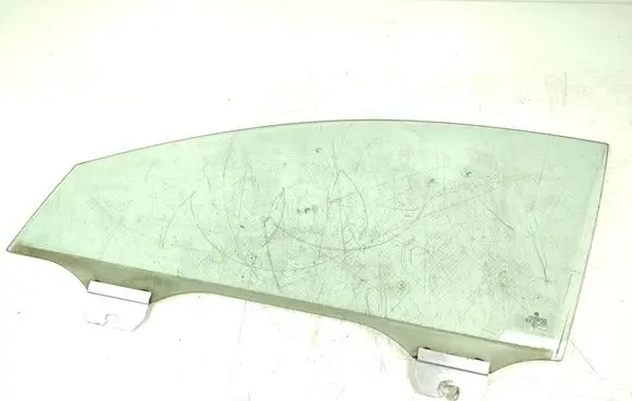 Volkswagen Phaeton Front door window glass four-door
