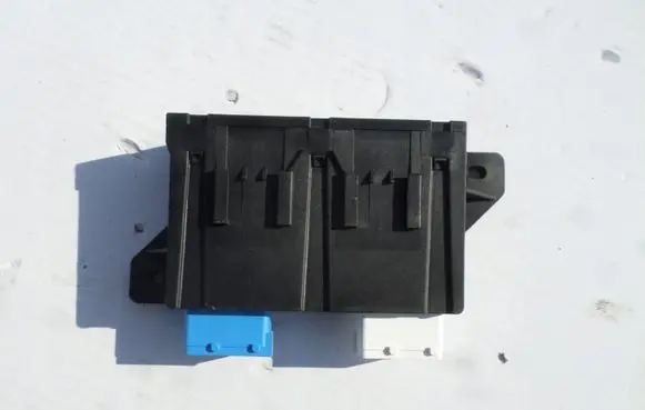 Peugeot 208 Other control units/modules 9800559580