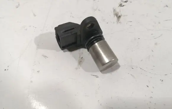 Toyota RAV 4 (XA30) Crankshaft position sensor 0296000740