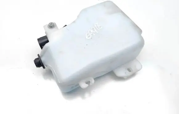 Mitsubishi Pajero Windshield washer fluid reservoir/tank 060351507